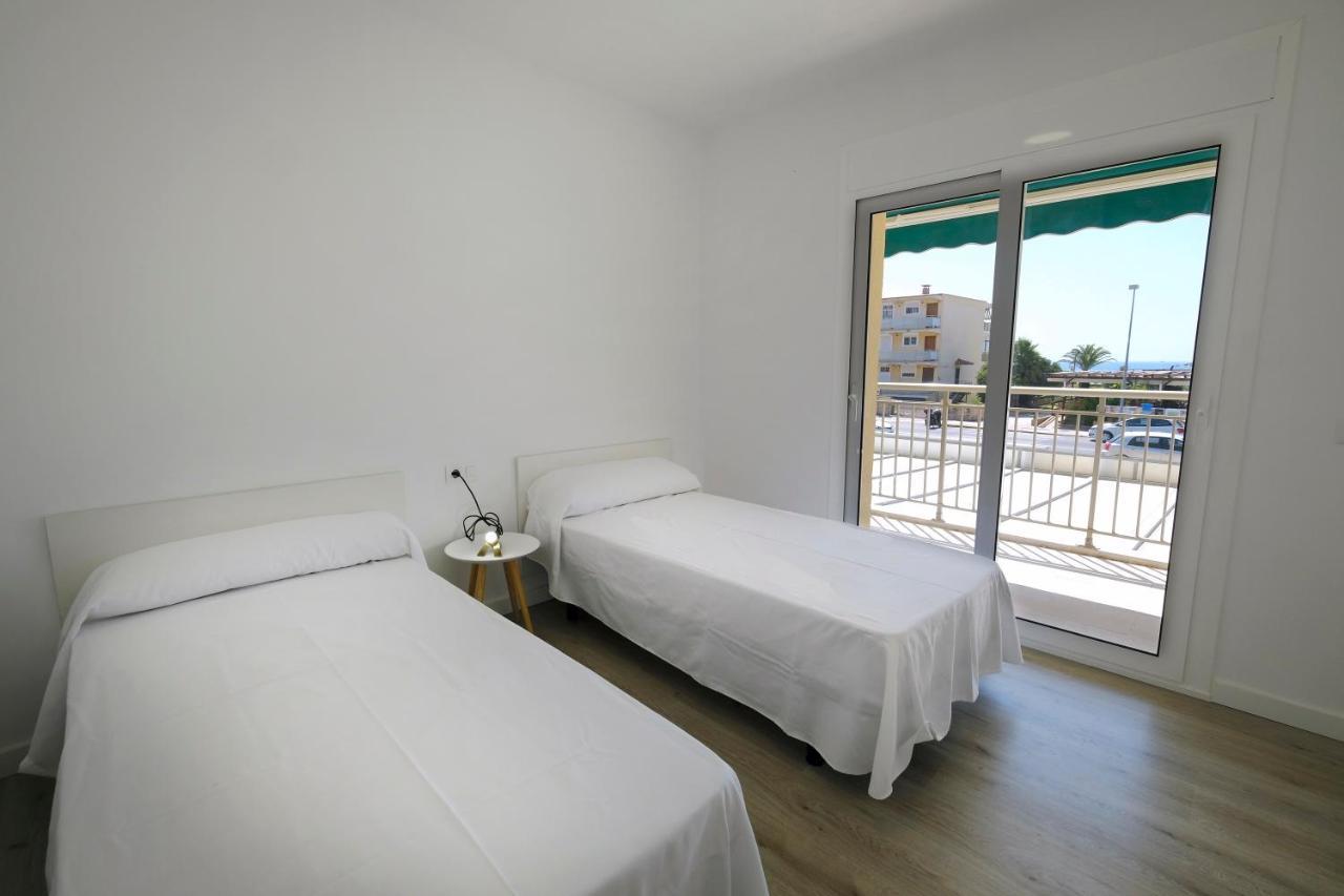 Apartaments Alex Cambrils Exterior foto